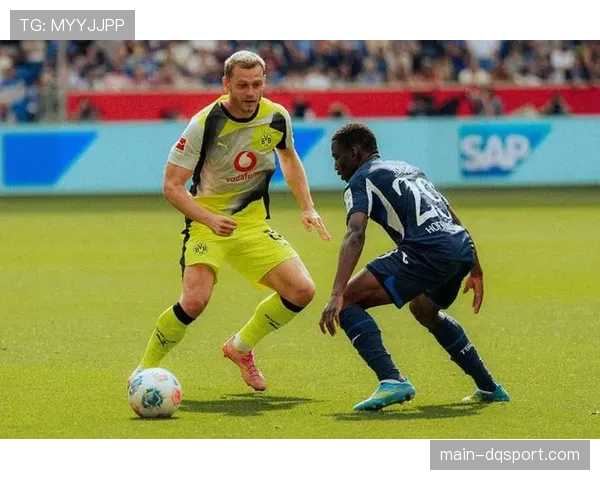 霍芬海姆2-1绝杀多特蒙德，克拉马里奇点球梅开二度